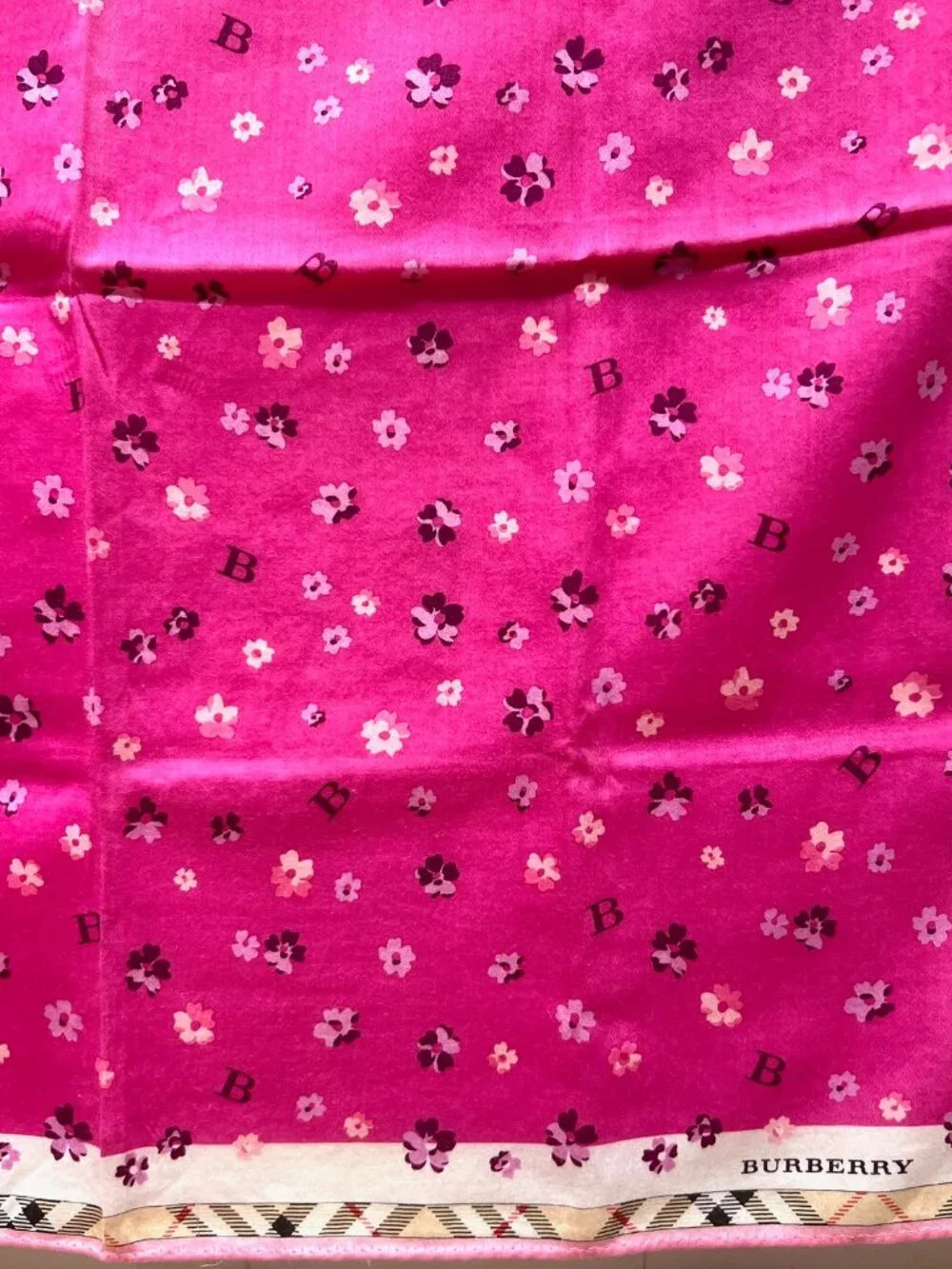 Burberry   Min iscarf/ Neck-kerchief cotton 19.5" pink violet beige nova (98) - Picture 8 of 11